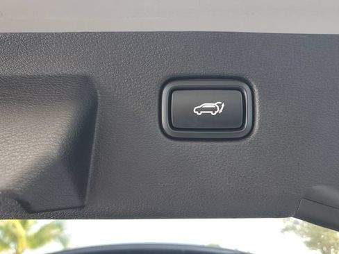 Certified 2024 Kia Sportage SX FWD image 7