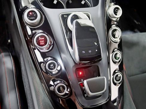 Used 2016 Mercedes-Benz AMG GT S image 29
