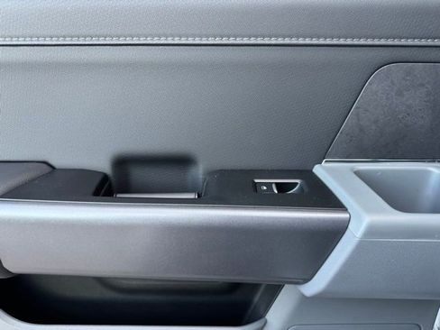 New 2025 Ford F150 XLT w/ Equipment Group 302A MID image 15