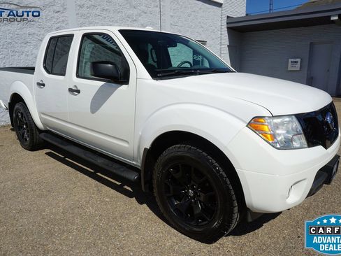 Used 2018 Nissan Frontier SV w/ Value Truck Package image 1