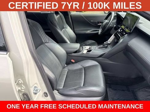 Used 2021 Toyota Venza Limited AWD/4WD image 9