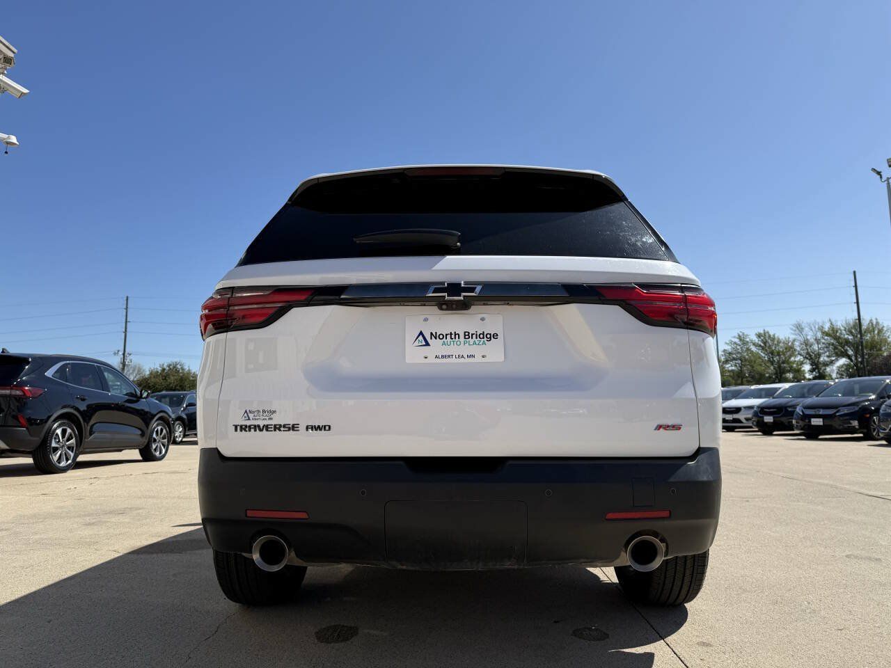 Used 2022 Chevrolet Traverse RS AWD/4WD image 33
