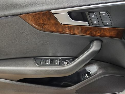 Used 2019 Audi A4 2.0T Premium w/ Convenience Package image 42