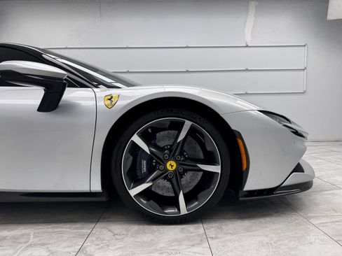 Used 2021 Ferrari SF90 Stradale image 11
