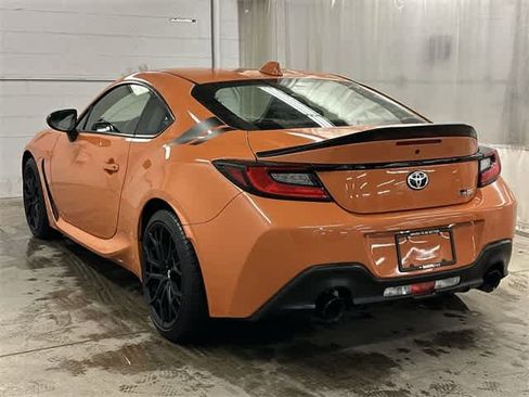 Used 2023 Toyota GR86 10th Anniversary SE image 31