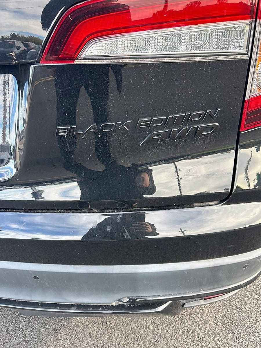 Used 2021 Honda Pilot Black Edition image 10