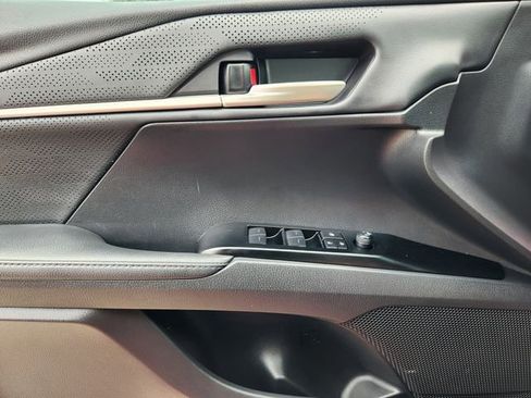 Used 2025 Toyota Camry XSE image 16