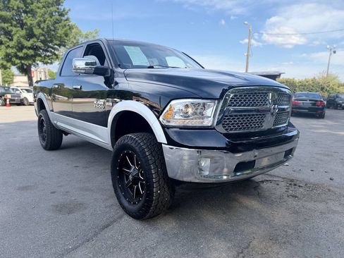 Used 2014 RAM 1500 Laramie AWD/4WD image 3