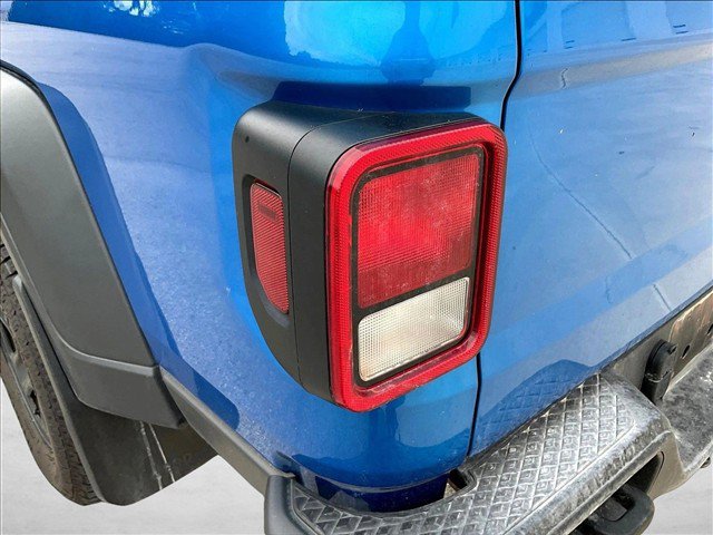 Used 2020 Jeep Gladiator Sport w/ Trailer Tow Package AWD/4WD image 28