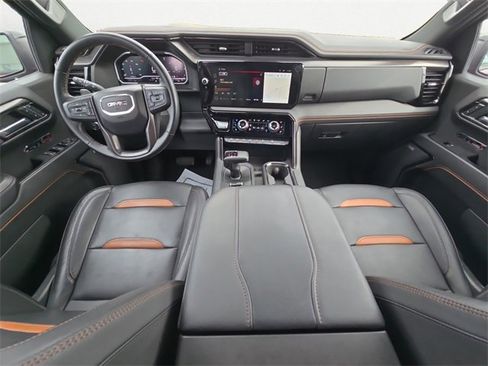 Used 2023 GMC Sierra 1500 AT4 w/ AT4 Premium Package image 10