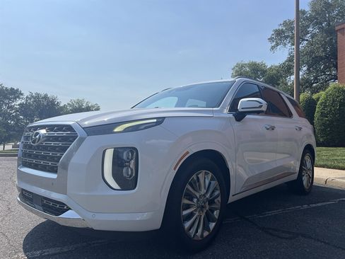 Used 2020 Hyundai Palisade Limited FWD image 1