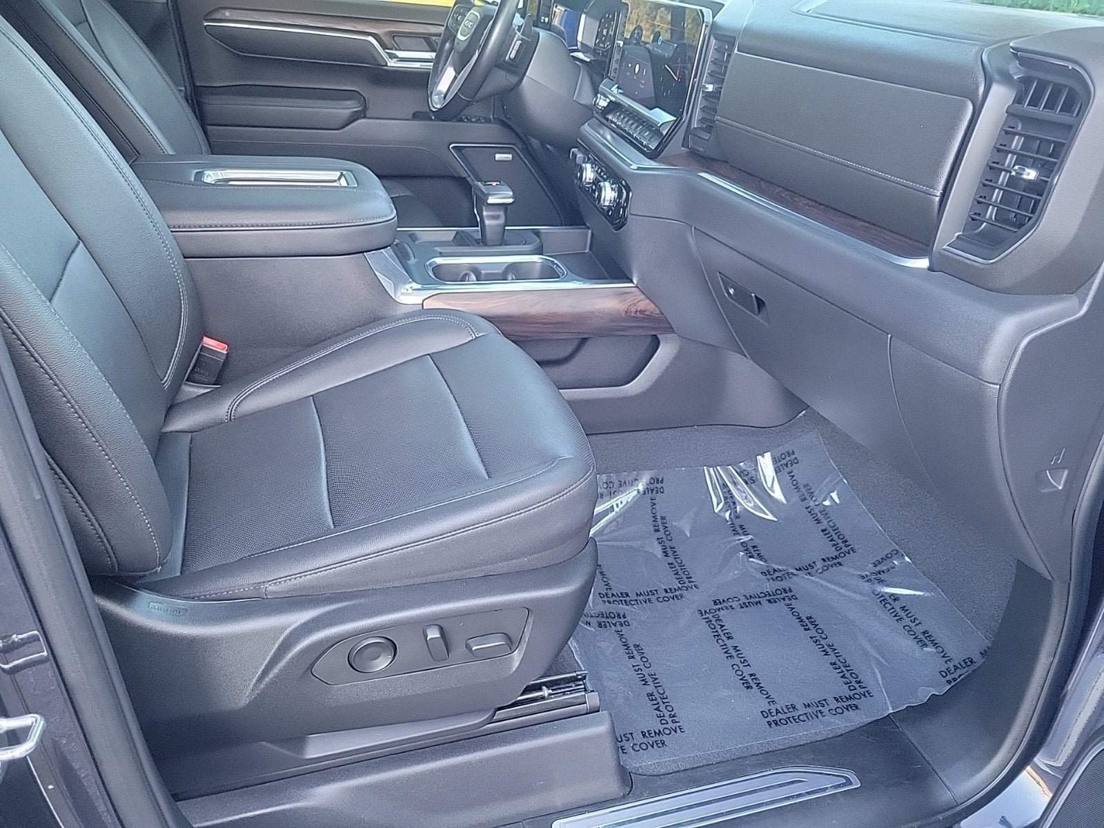 Certified 2022 GMC Sierra 1500 SLT w/ SLT Premium Package RWD image 15