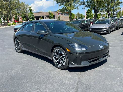 Used 2024 Hyundai Ioniq 6 SEL AWD/4WD image 5