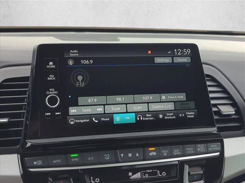 New 2026 Honda Odyssey Touring image 12
