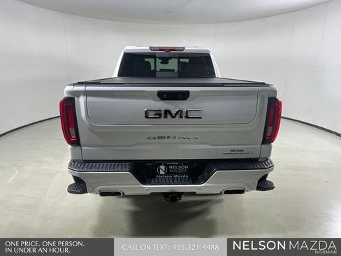 Used 2025 GMC Sierra 1500 Denali Ultimate AWD/4WD image 7