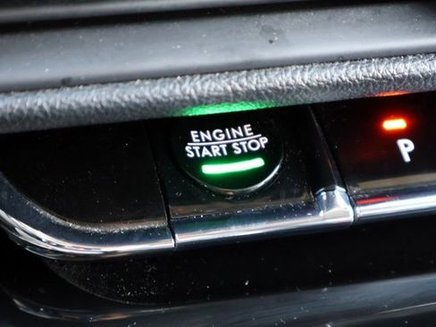 Used 2024 Lincoln Corsair Reserve w/ Equipment Group 201A image 8