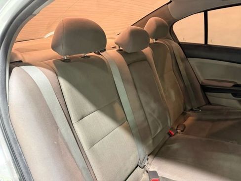 Used 2012 Honda Accord LX image 27