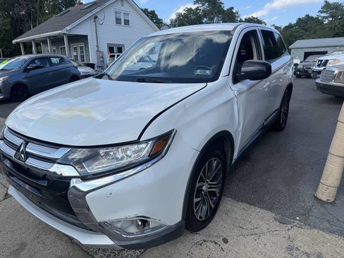 Used 2016 Mitsubishi Outlander ES FWD image 4