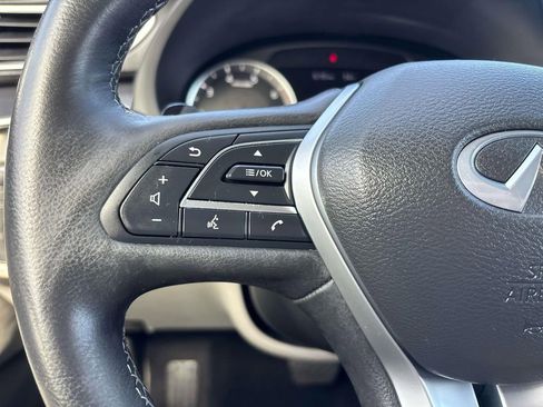 Used 2023 INFINITI QX50 Luxe AWD/4WD image 19