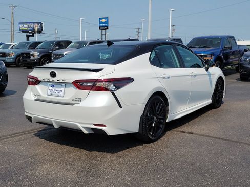 Used 2023 Toyota Camry XSE w/ Cold Weather Package FWD image 4