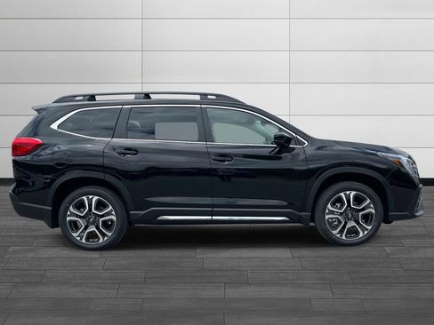 New 2026 Subaru Ascent Limited AWD/4WD image 2