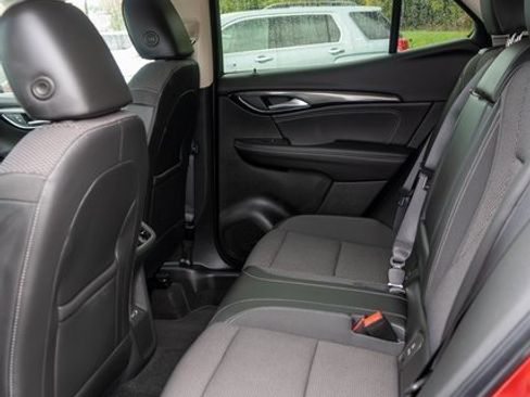 Used 2022 Buick Envision Preferred image 11