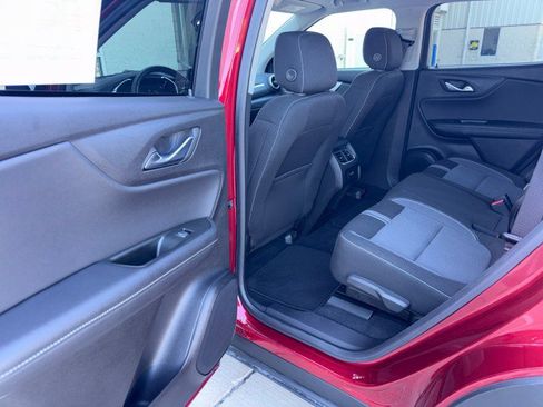 Used 2024 Chevrolet Blazer LT w/ Convenience Package AWD/4WD image 24