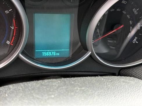 Used 2012 Chevrolet Cruze LT FWD image 4