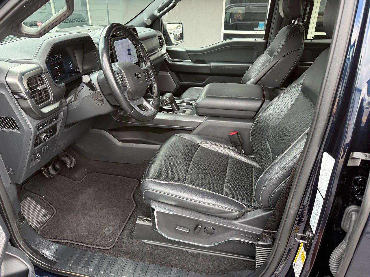 Used 2024 Ford F150 Lariat AWD/4WD image 11