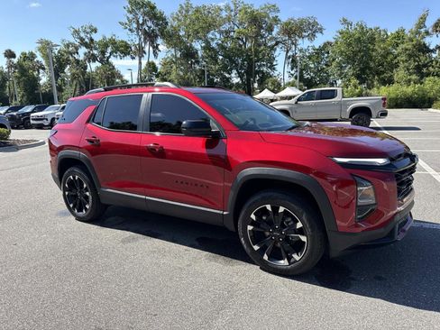 Used 2025 Chevrolet Equinox RS FWD image 1