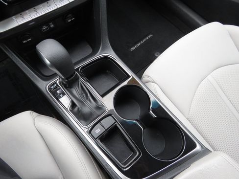 Used 2019 Hyundai Sonata SE image 23