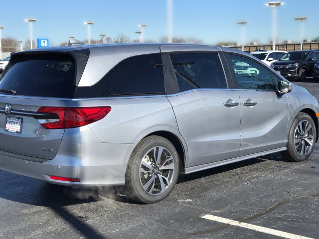 Used 2021 Honda Odyssey Touring image 15