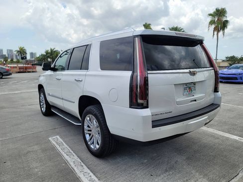 Used 2017 Cadillac Escalade 2WD image 8