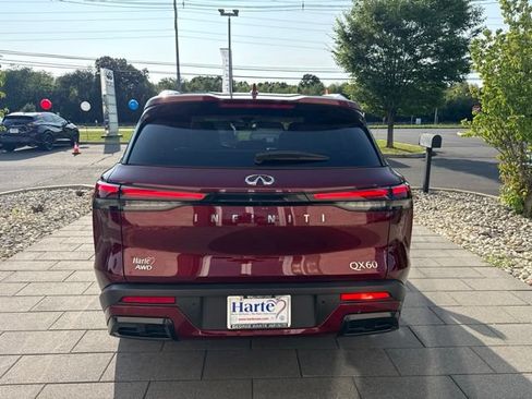 Certified 2025 INFINITI QX60 Luxe AWD/4WD image 5