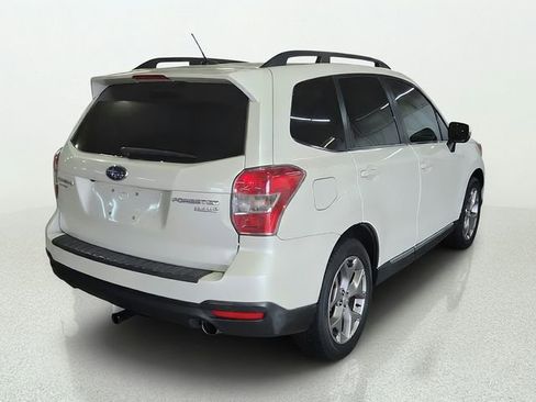 Used 2015 Subaru Forester 2.5i Touring w/ Eyesight & Navigation System AWD/4WD image 4