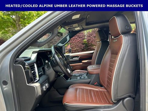 Used 2024 GMC Sierra 3500 Denali Ultimate AWD/4WD image 5