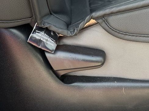Used 2022 Toyota Tacoma SR RWD image 28
