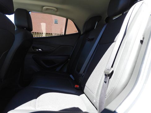 Used 2022 Buick Encore Preferred w/ Safety Package AWD/4WD image 21