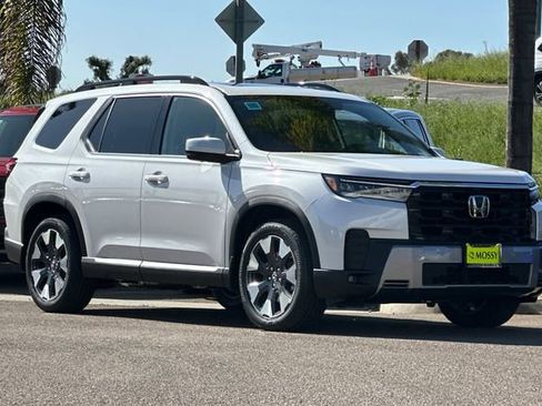 New 2026 Honda Pilot Elite image 3