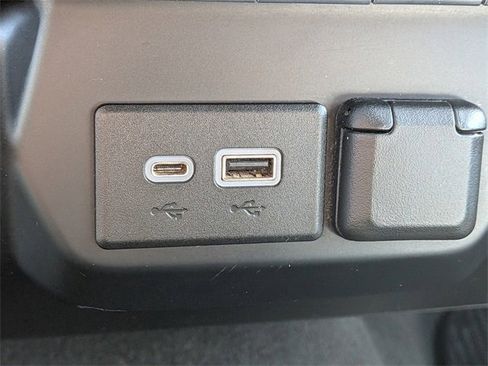 Used 2020 Chevrolet Silverado 1500 LT w/ All-Star Edition image 23