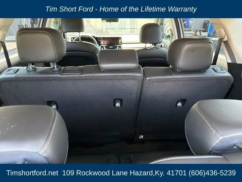 Used 2023 Kia Sorento S w/ Panoramic Sunroof Package AWD/4WD image 7