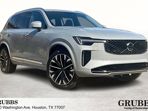 Certified 2025 Volvo XC90 B6 Plus image 1