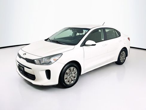Used 2018 Kia Rio S image 3