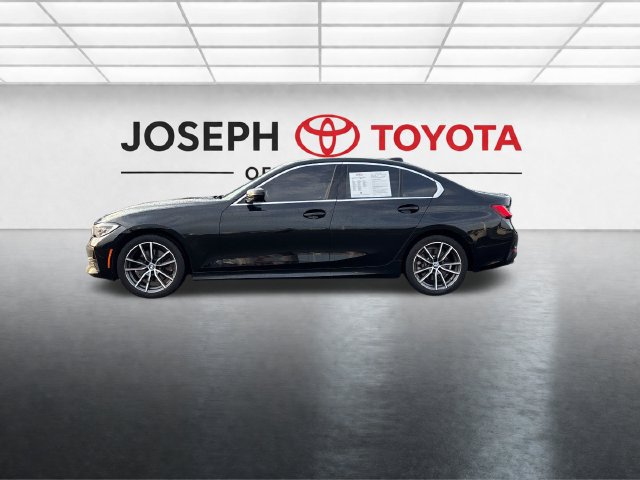 Used 2019 BMW 330i xDrive Sedan w/ Driving Assistance Package AWD/4WD image 2