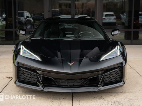 Used 2023 Chevrolet Corvette Z06 image 5