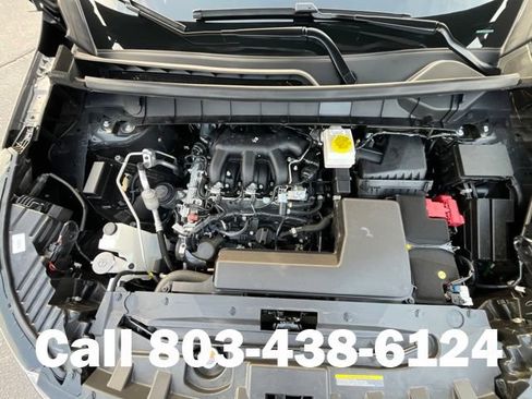 Used 2024 Nissan Pathfinder Rock Creek AWD/4WD image 33