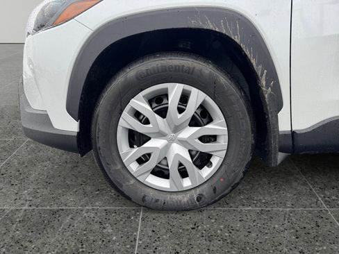 New 2026 Toyota Corolla Cross L AWD/4WD image 9