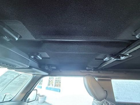 Used 2023 Ford Bronco Black Diamond AWD/4WD image 26
