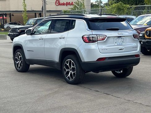 New 2026 Jeep Compass Limited AWD/4WD image 4