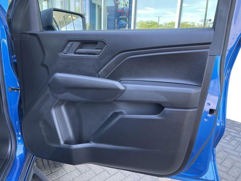 Used 2023 Chevrolet Colorado Trail Boss w/ LPO, Skid Plate Package AWD/4WD image 32